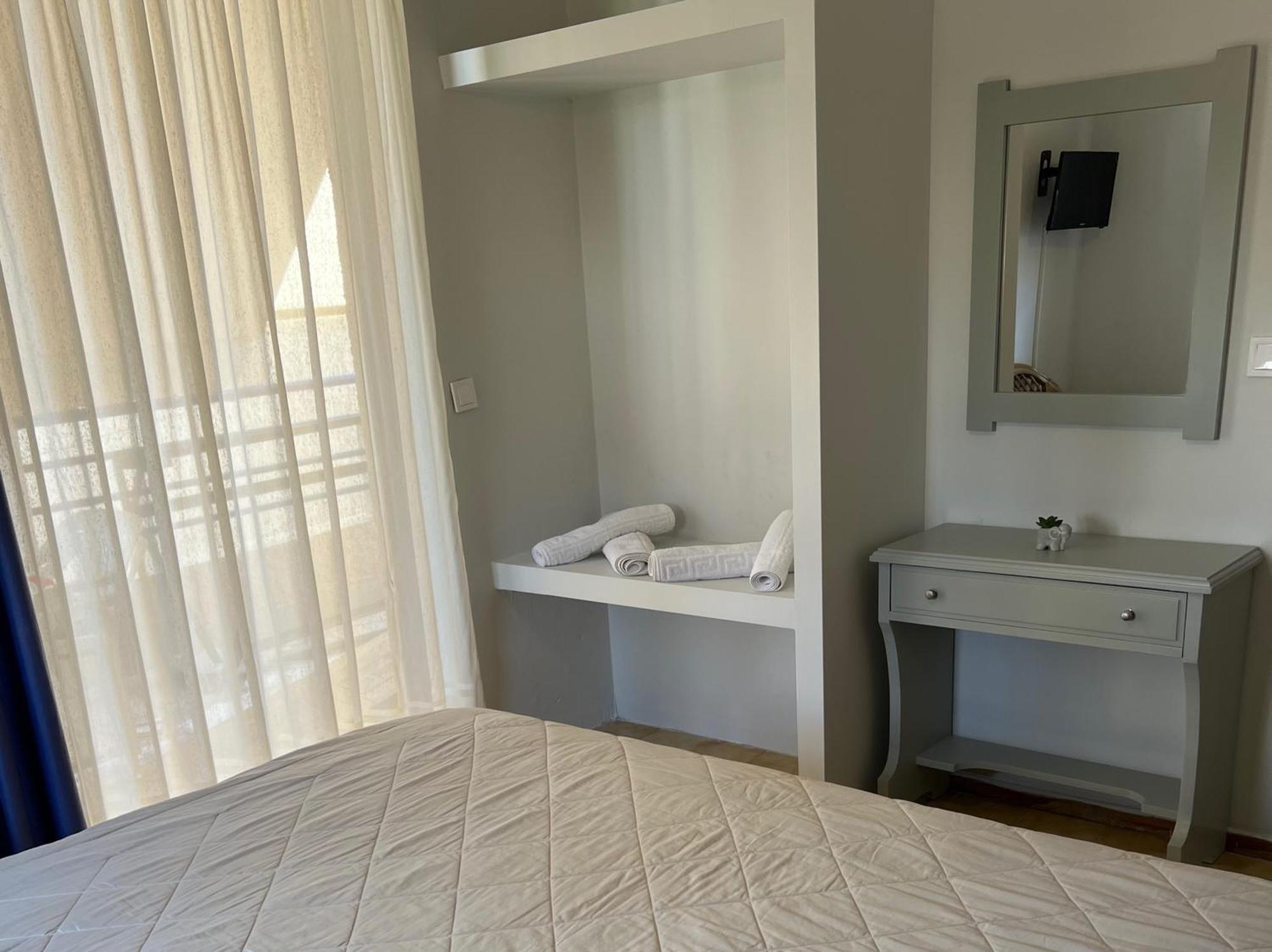Konstantinos Apartments Tolón Esterno foto